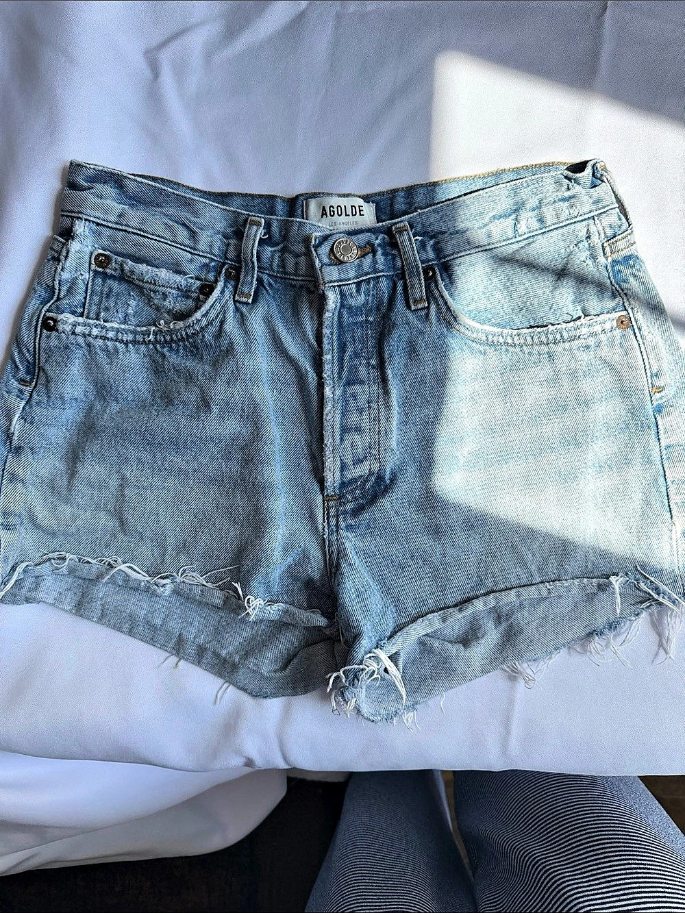 AGOLDE Lana Pinned Waist Short Denim Jean Shorts Waist 26 Blue